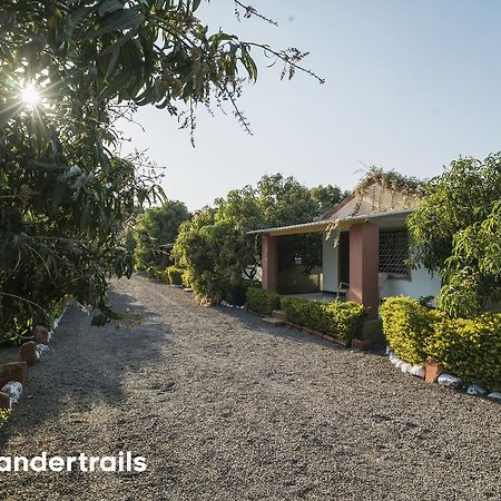 Lookout Villa - A Wandertrails Stay Sasan Gir Exteriör bild